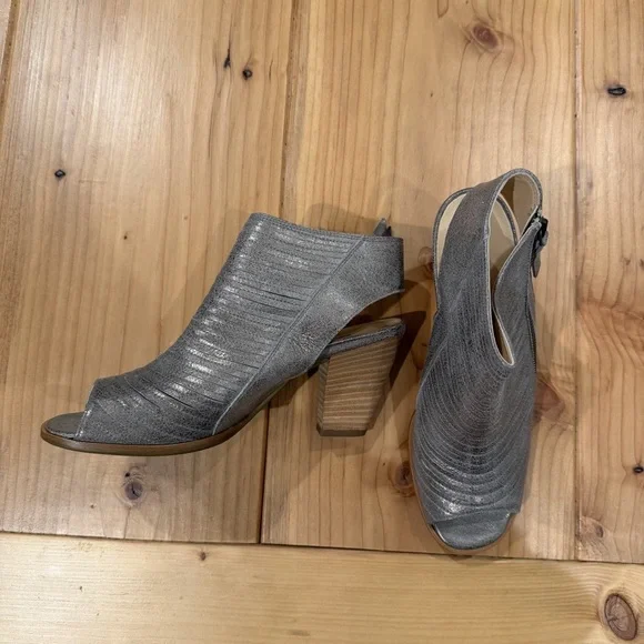 Paul Green Peep-Toe Ankle Boots - Picture 4 of 8